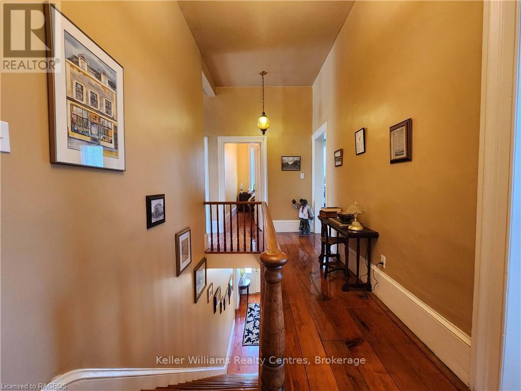 484 Carlisle Street — photo 26 of 43