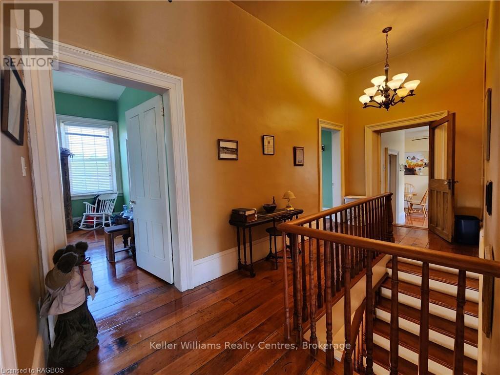 484 Carlisle Street — photo 29 of 43
